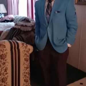 Meet your Posher, Kenneth